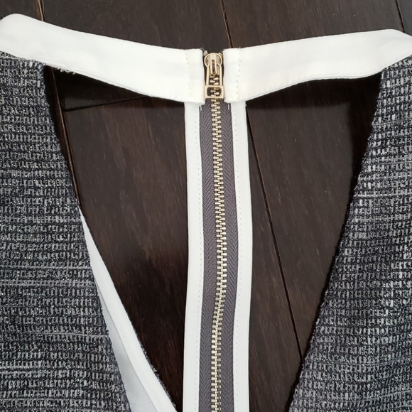 Sleeveless Top - Picture 4 of 8